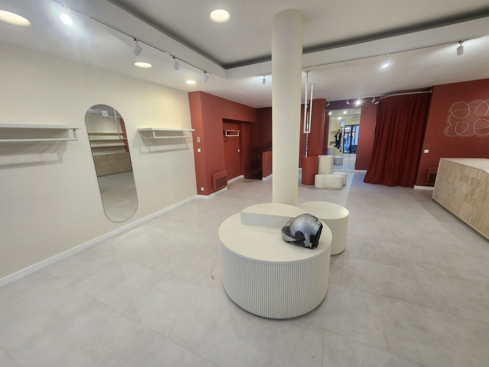 
                                                Location
                                                 Location Bureaux Paris 75002