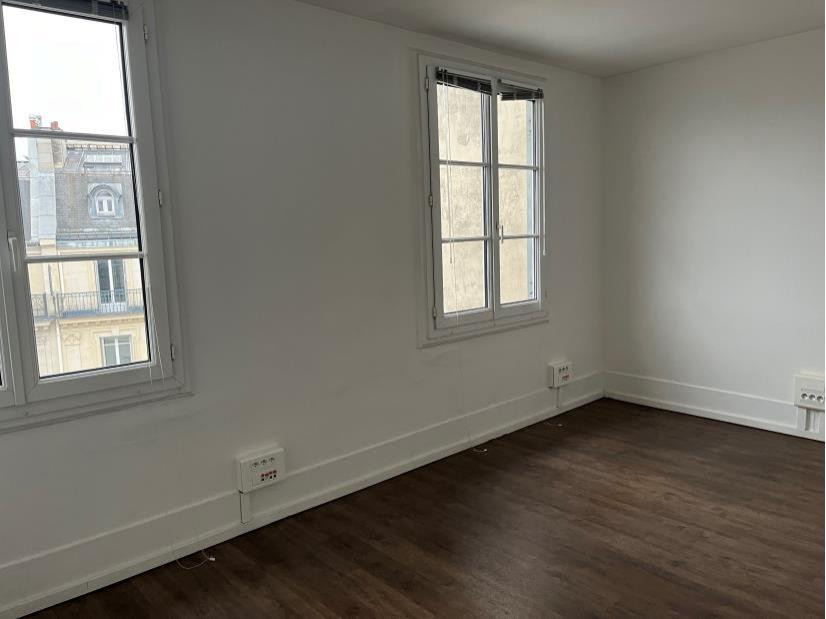 
                                                Location
                                                 Location Bureaux Paris 75002