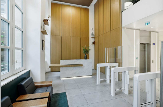 
                                                Location
                                                 Location Bureaux Paris 75002