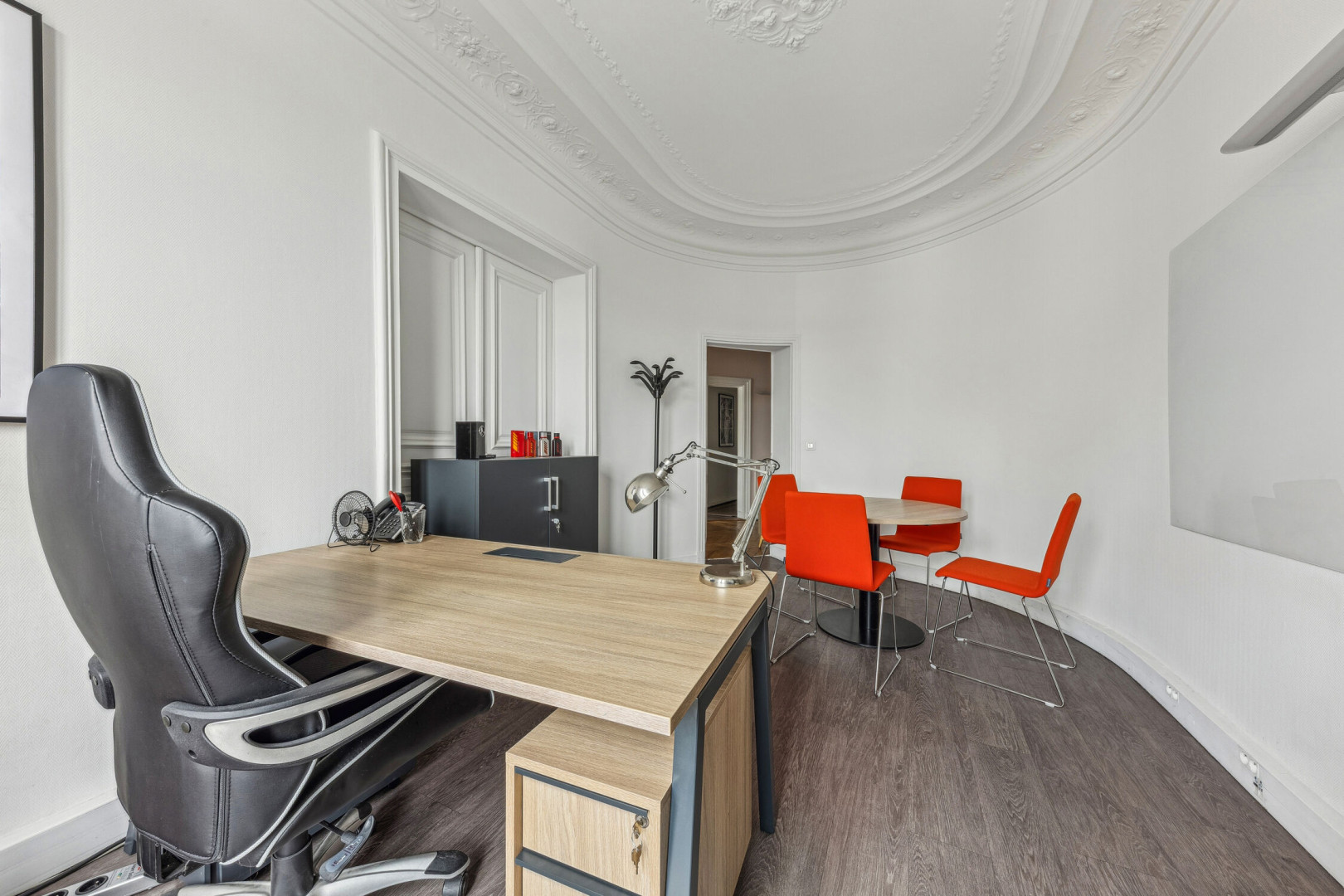 
                                                Location
                                                 Location Bureaux Paris 75002