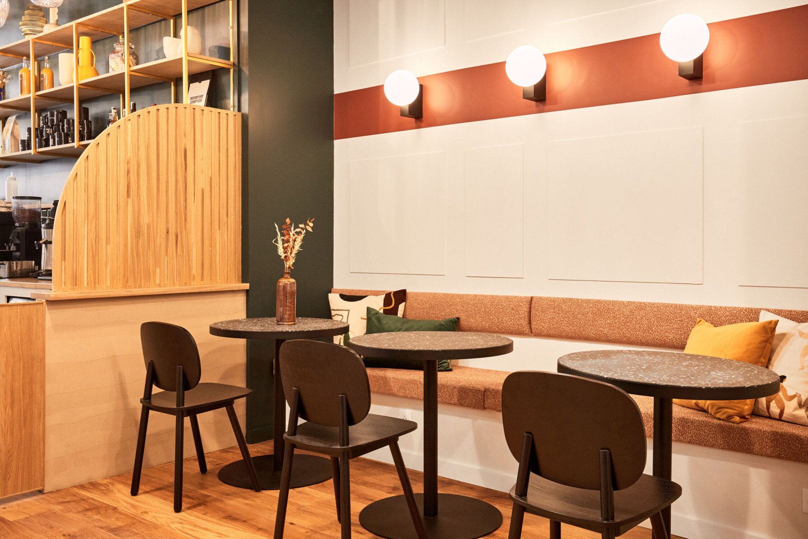 
                                                Location
                                                 Location Bureaux Paris 75002