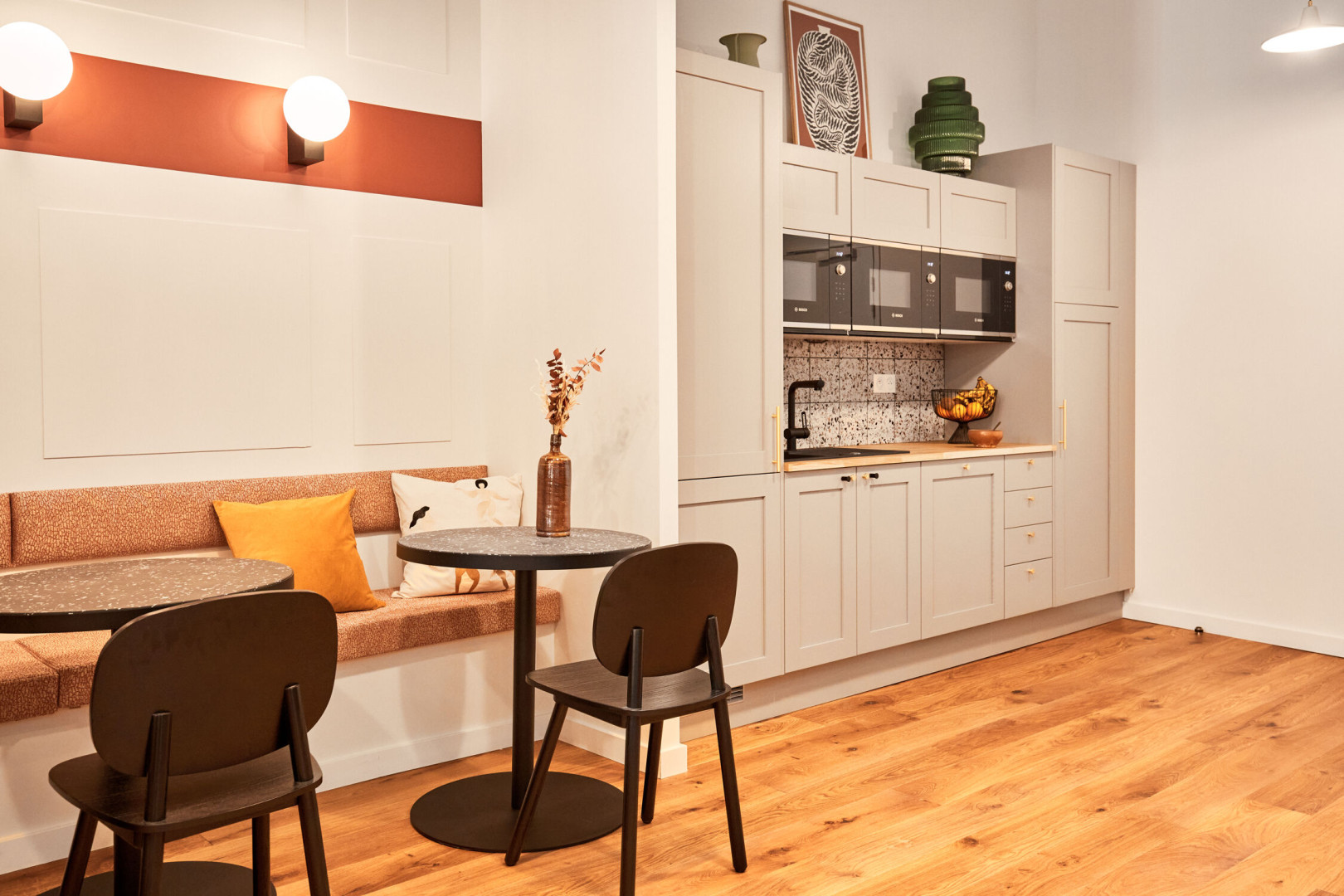 
                                                Location
                                                 Location Bureaux Paris 75002