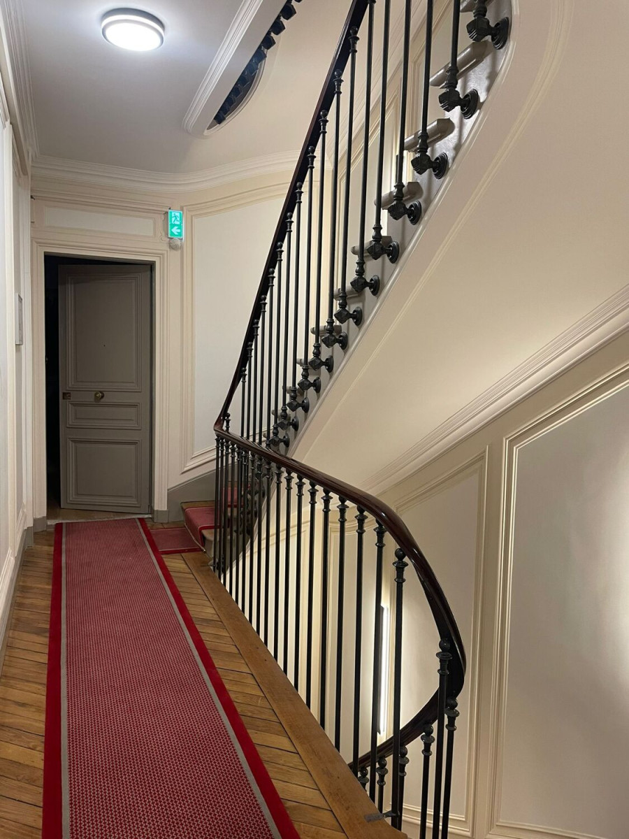 
                                                Location
                                                 Location Bureaux Paris 75002