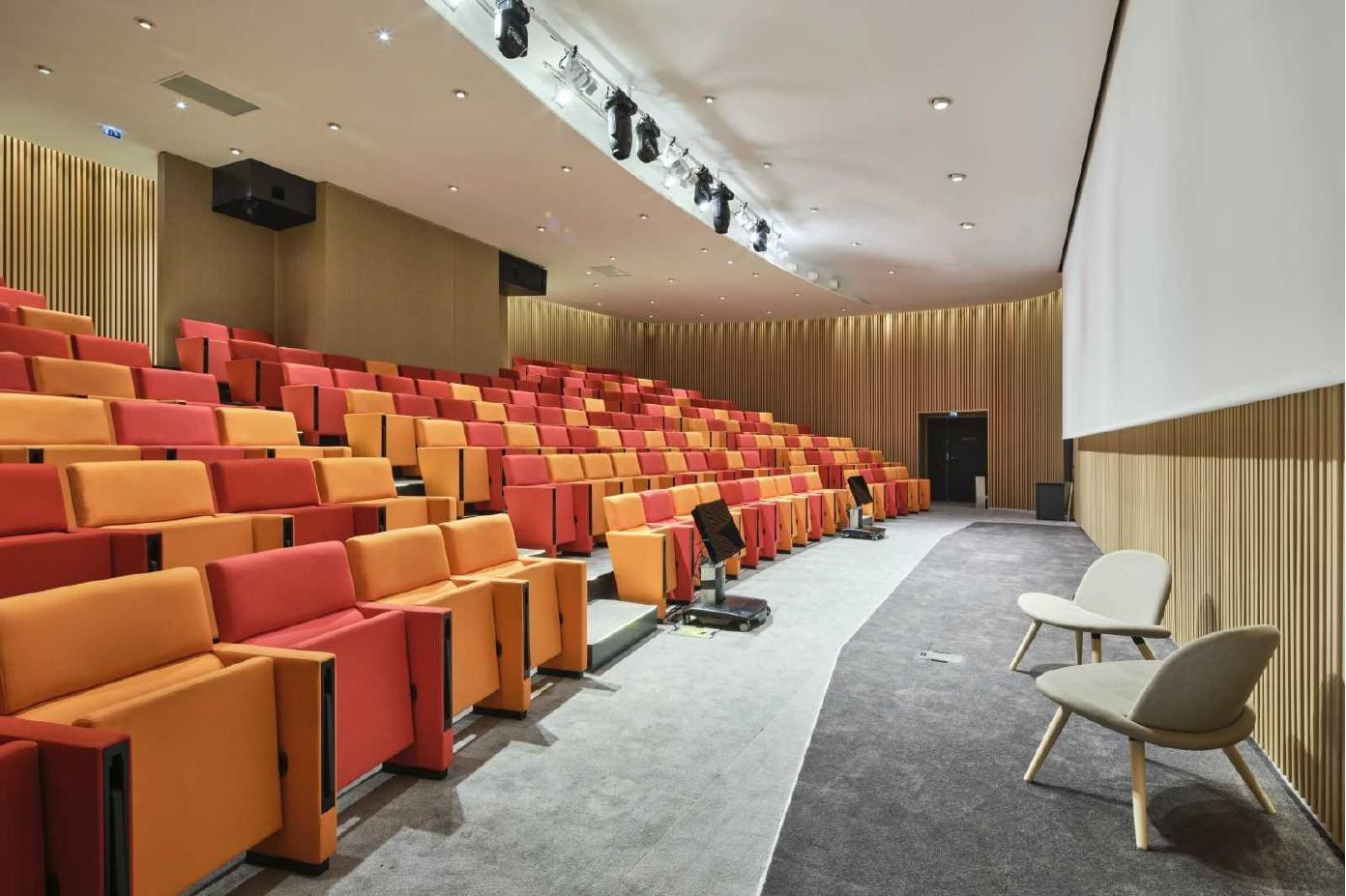 
                                                Location
                                                 Location Bureaux Paris 75002