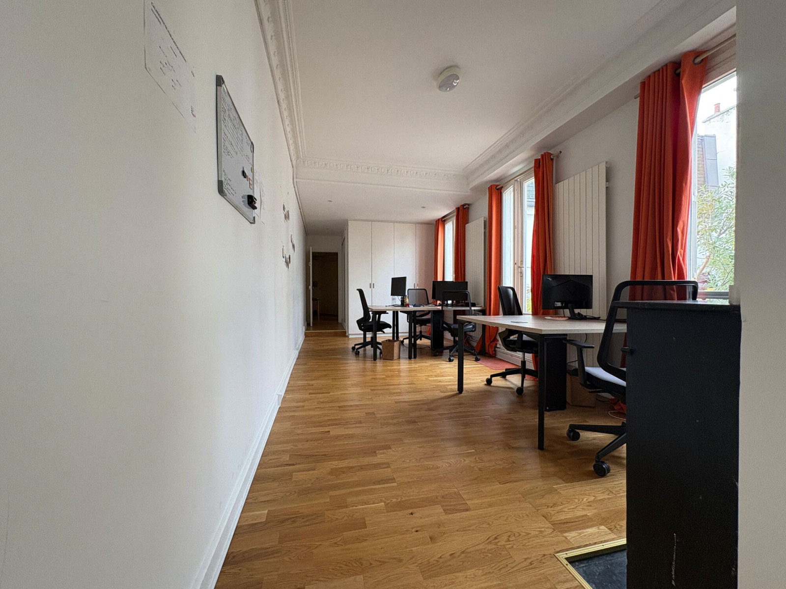 
                                                Location
                                                 Location Bureaux Paris 75002