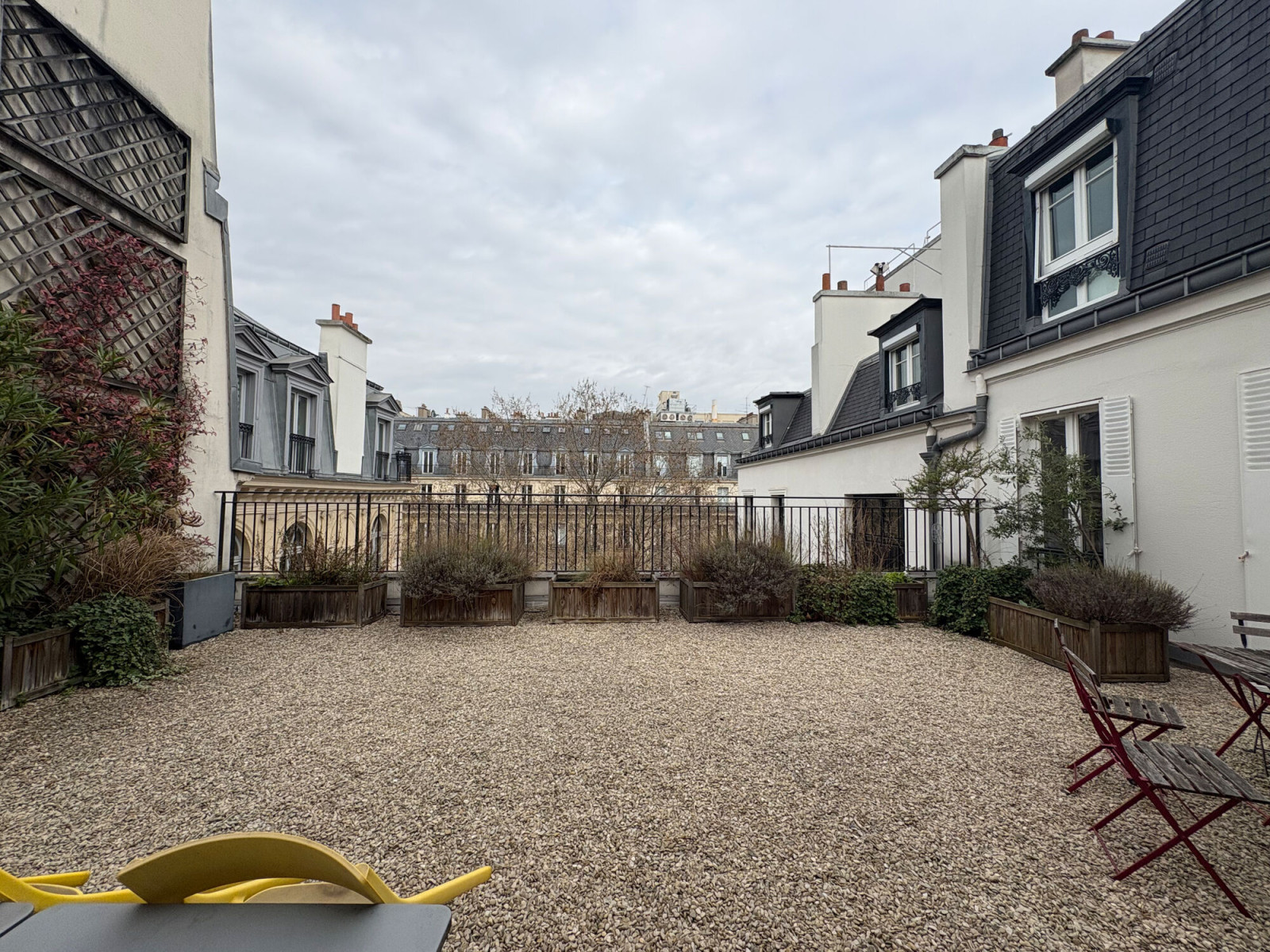 
                                                Location
                                                 Location Bureaux Paris 75002