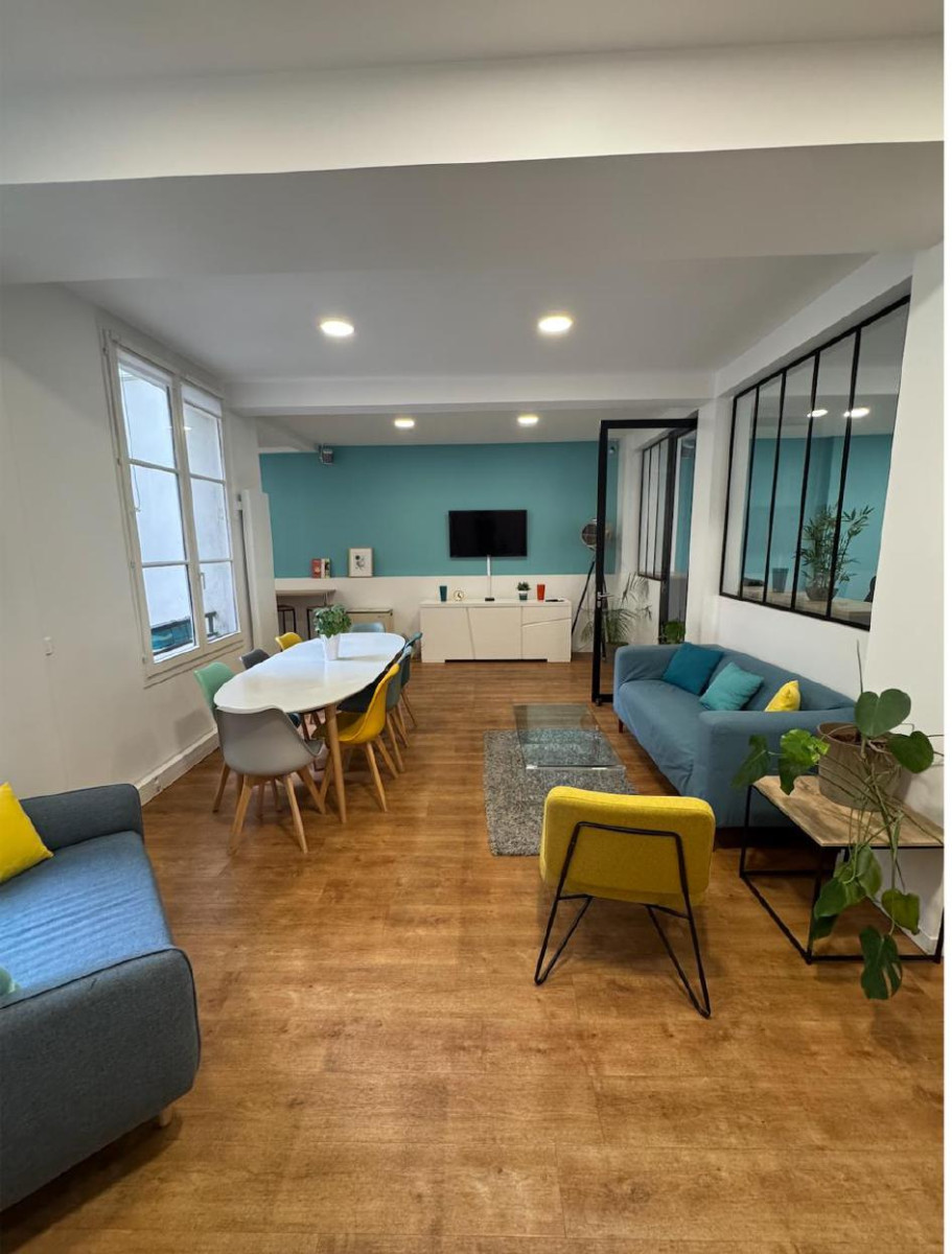 
                                                Location
                                                 Location Bureaux Paris 75002