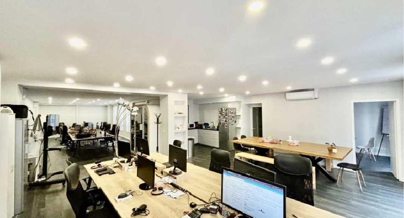 
                                                Location
                                                 Location Bureaux Paris 75002
