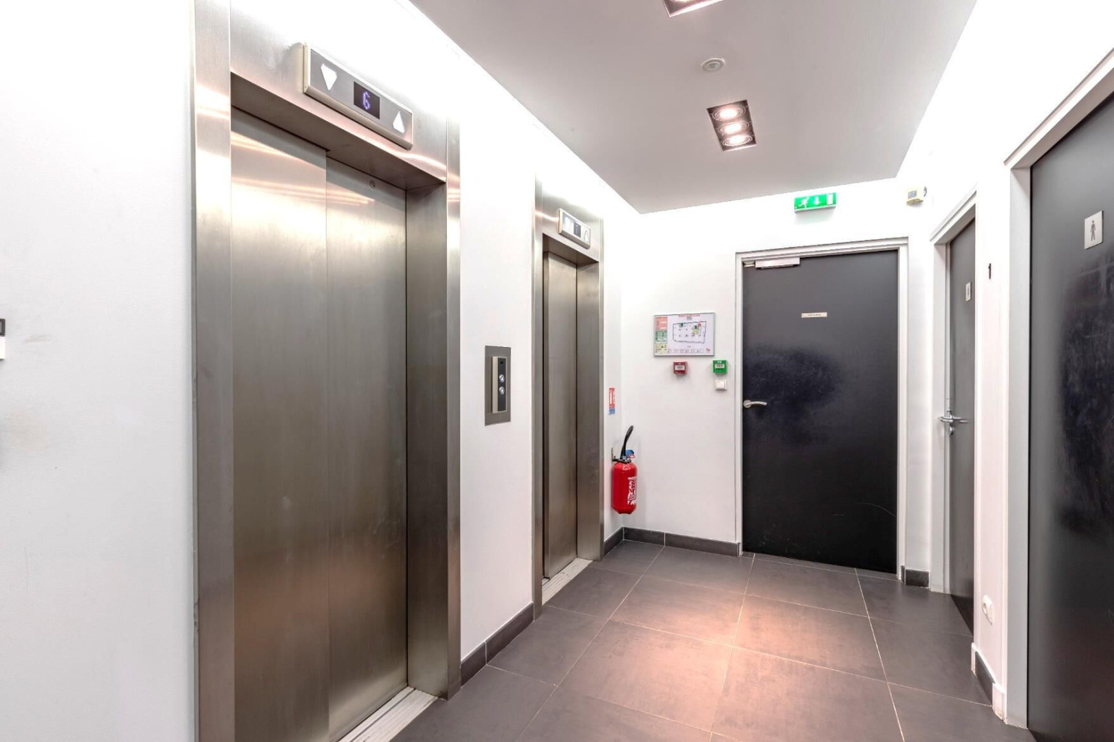 
                                                Location
                                                 Location Bureaux Paris 75002