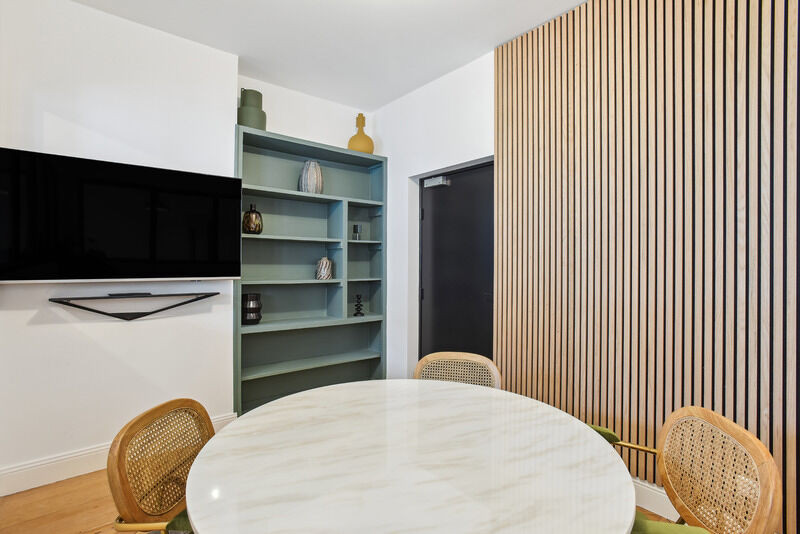 
                                                Location
                                                 Location Bureaux Paris 75002