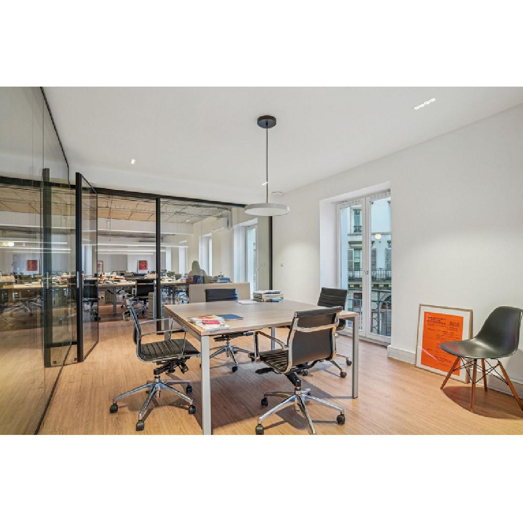 
                                                Location
                                                 Location Bureaux Paris 75002