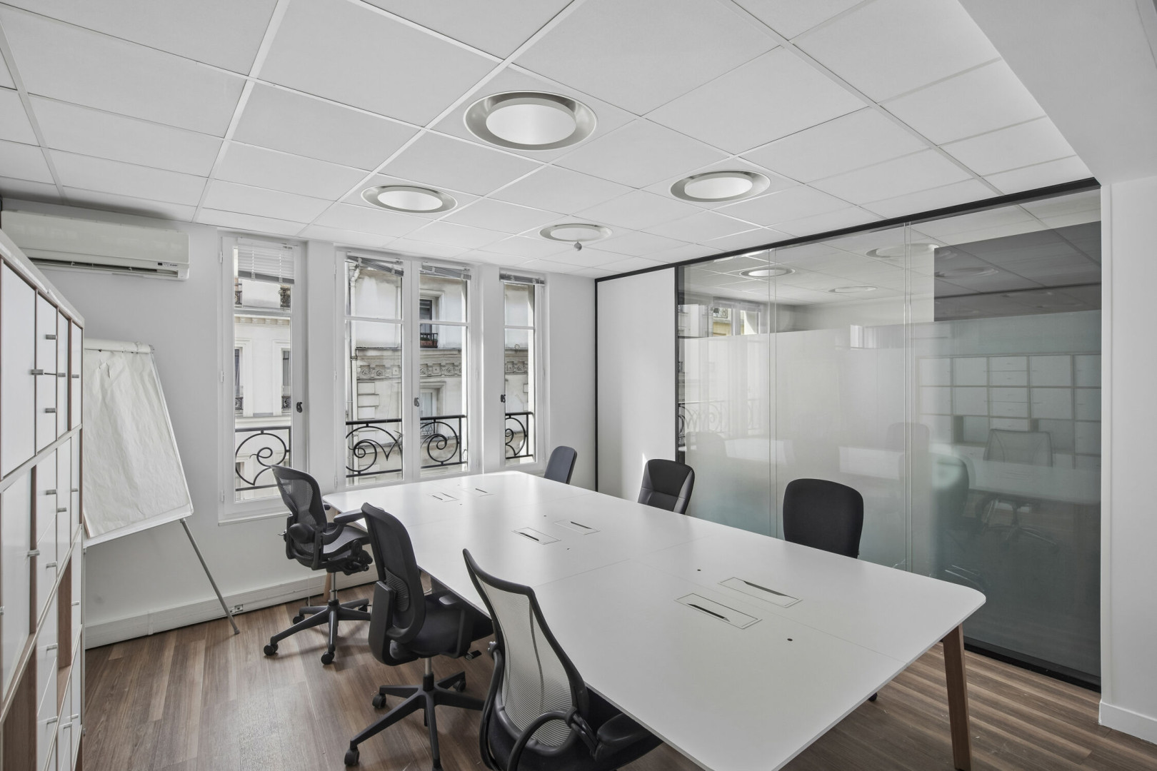 
                                                Location
                                                 Location Bureaux Paris 75002