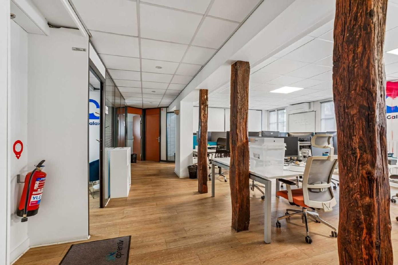 
                                                Location
                                                 Location Bureaux Paris 75002