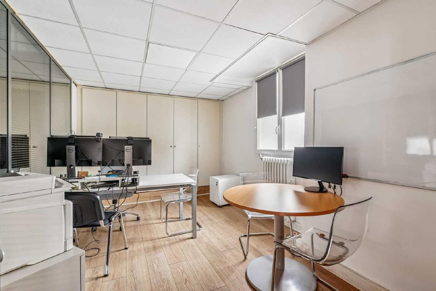 
                                                Location
                                                 Location Bureaux Paris 75002