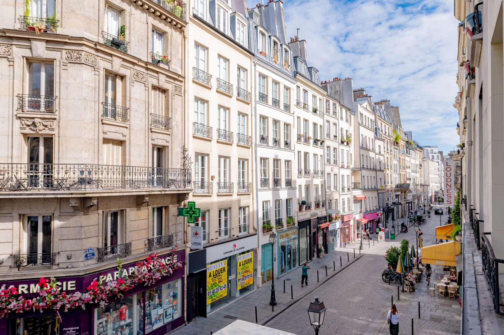 
                                                Location
                                                 Location Bureaux Paris 75002