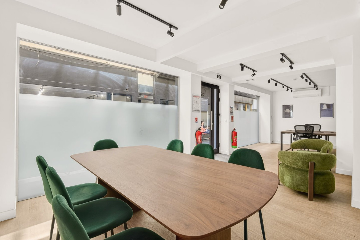 
                                                Location
                                                 Location Bureaux Paris 75002