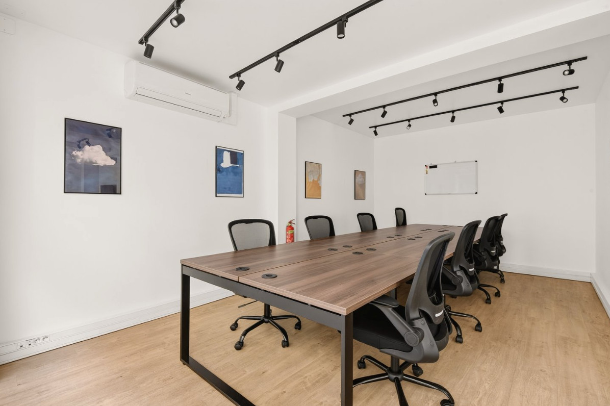 
                                                Location
                                                 Location Bureaux Paris 75002
