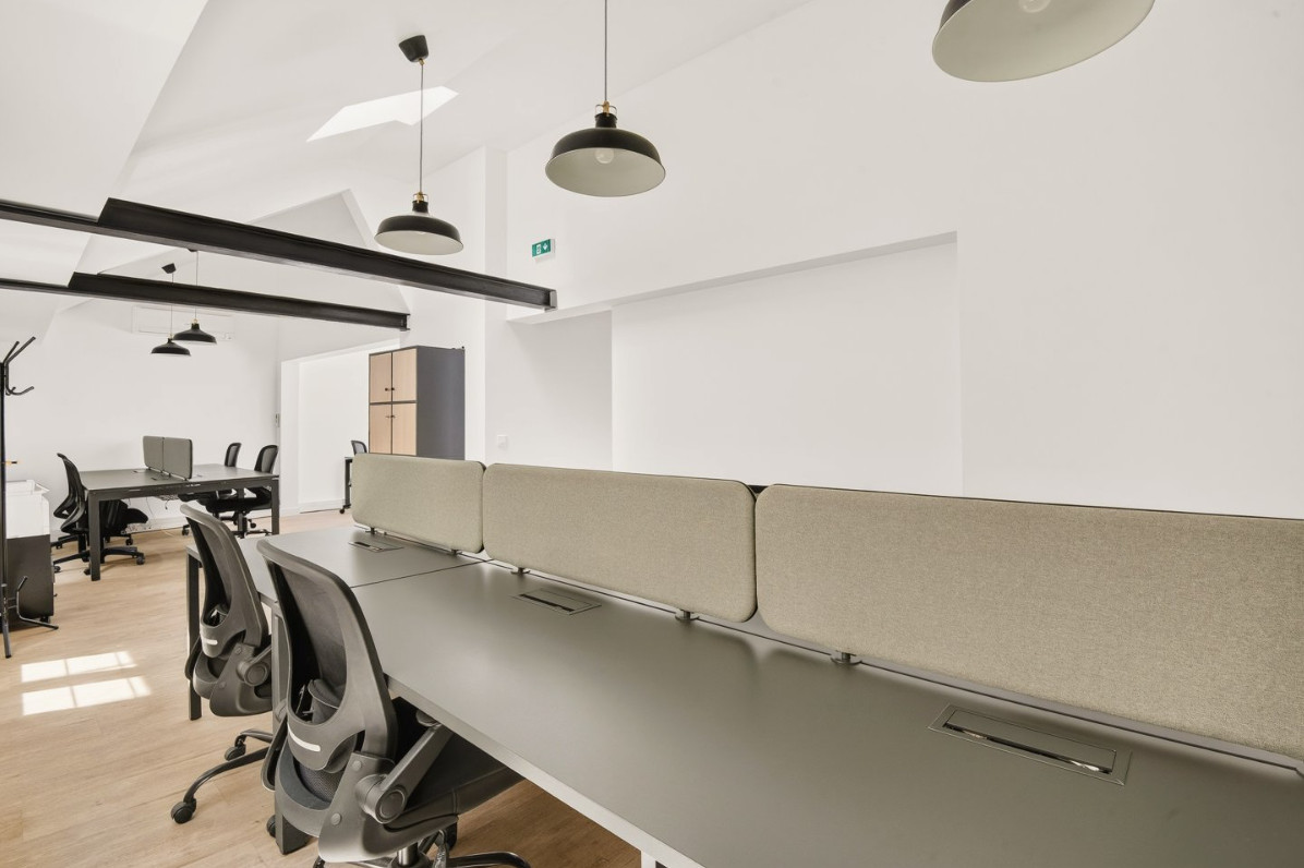 
                                                Location
                                                 Location Bureaux Paris 75002