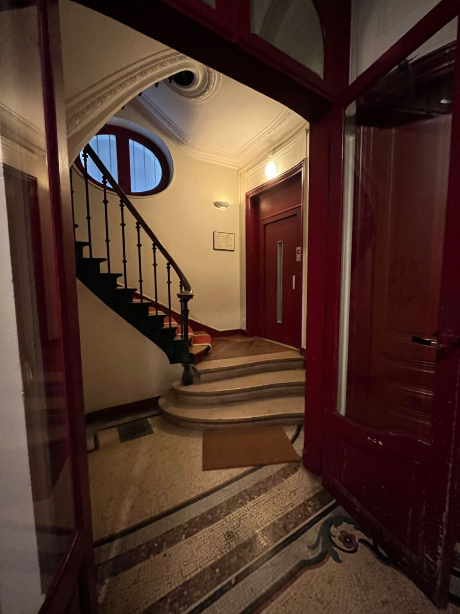 
                                                Location
                                                 Location Bureaux Paris 75003