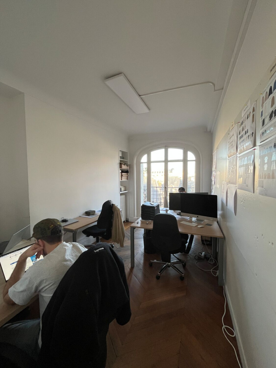 
                                                Location
                                                 Location Bureaux Paris 75003