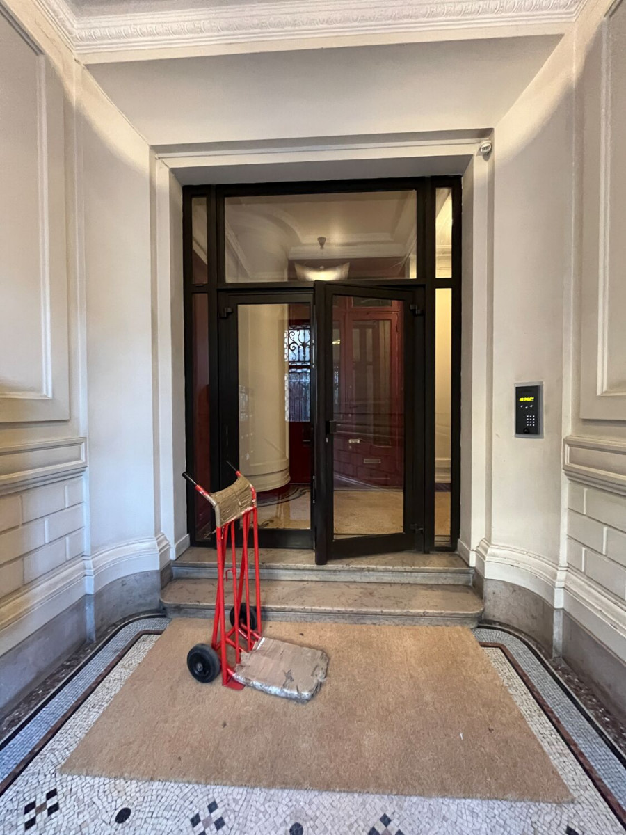 
                                                Location
                                                 Location Bureaux Paris 75003