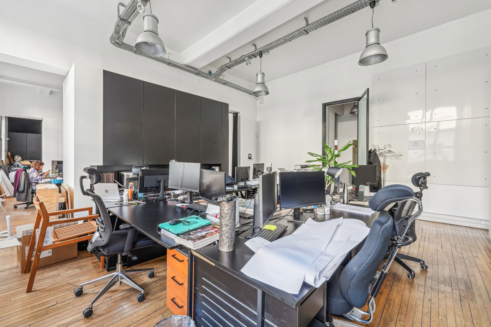 
                                                Location
                                                 Location Bureaux Paris 75003