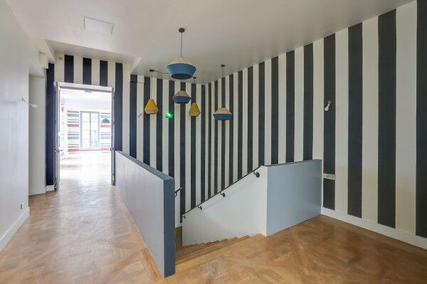 
                                                Location
                                                 Location Bureaux Paris 75003