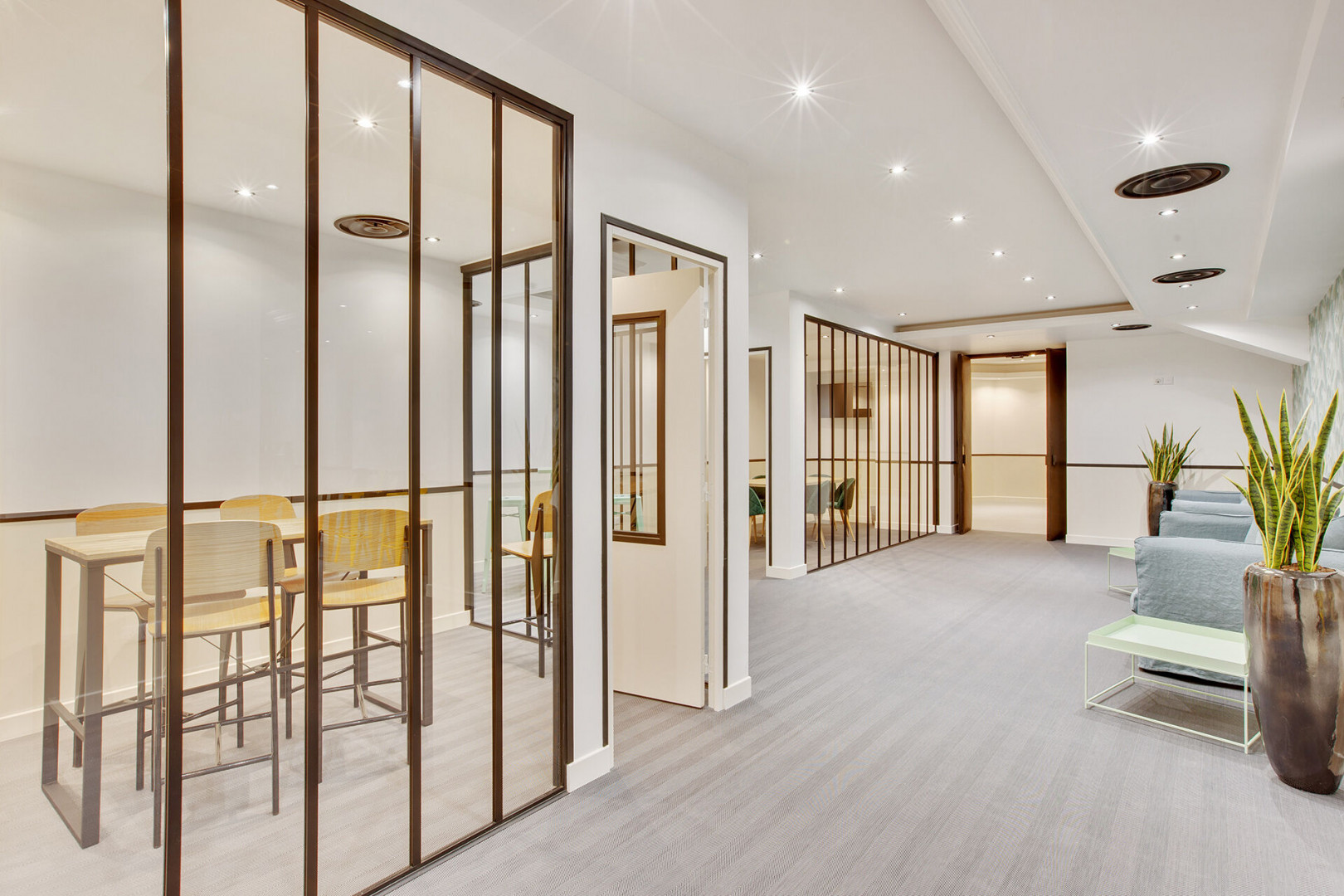 
                                                Location
                                                 Location Bureaux Paris 75003