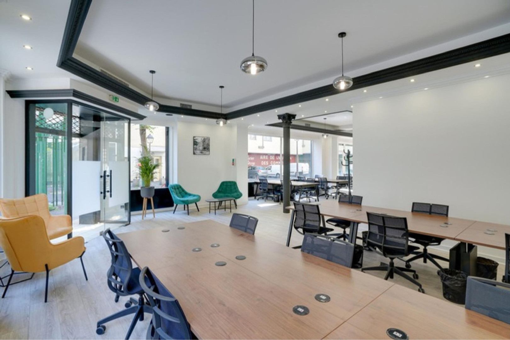 
                                                Location
                                                 Location Bureaux Paris 75003