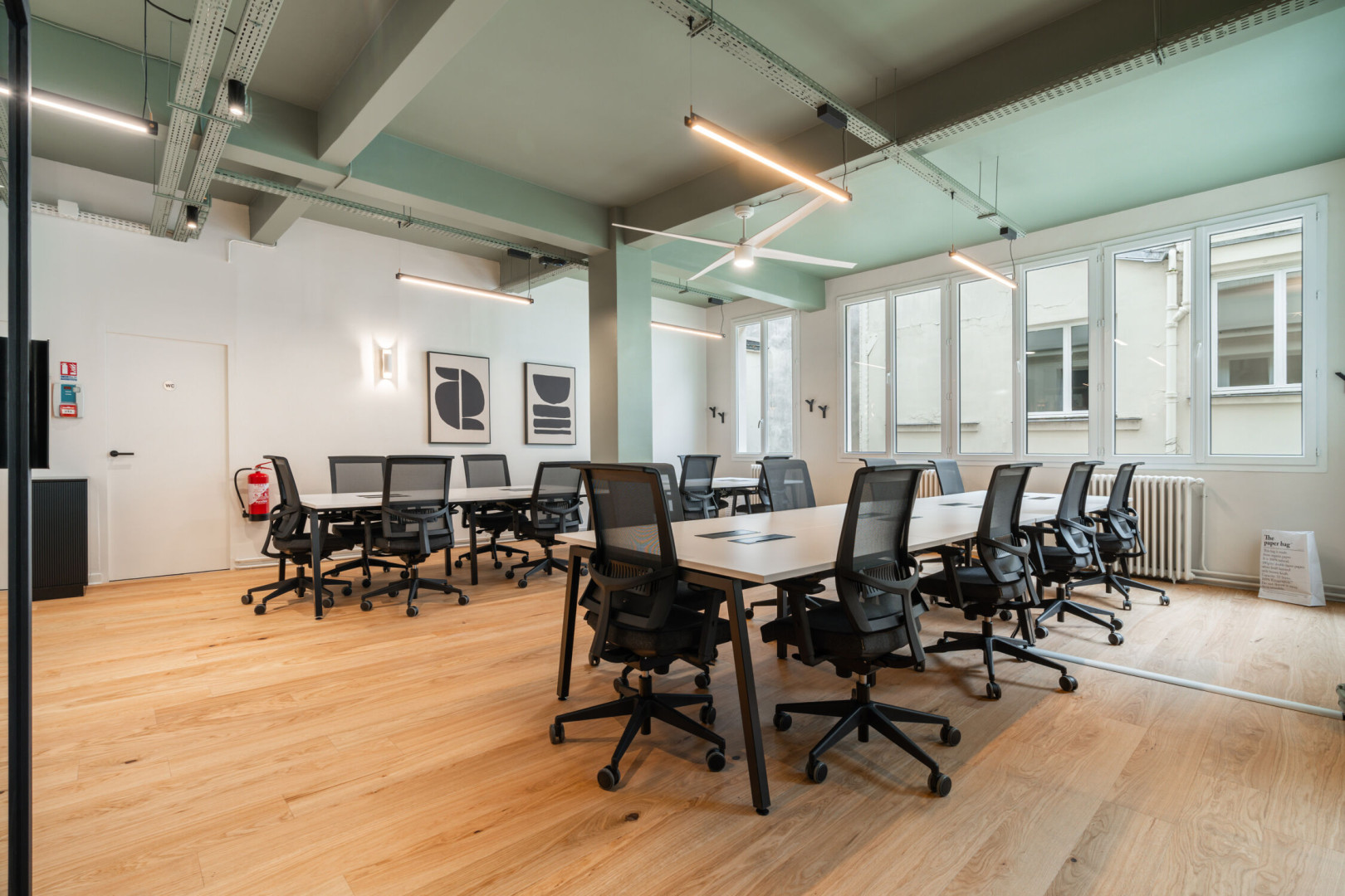 
                                                Location
                                                 Location Bureaux Paris 75003