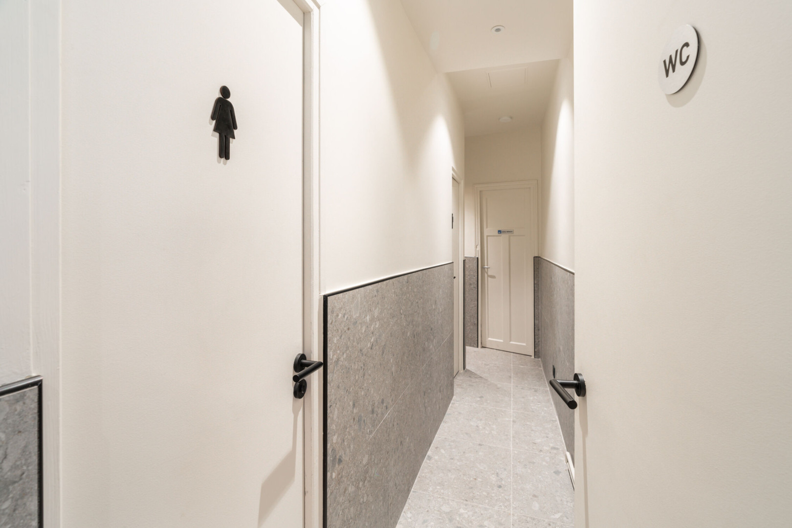 
                                                Location
                                                 Location Bureaux Paris 75003