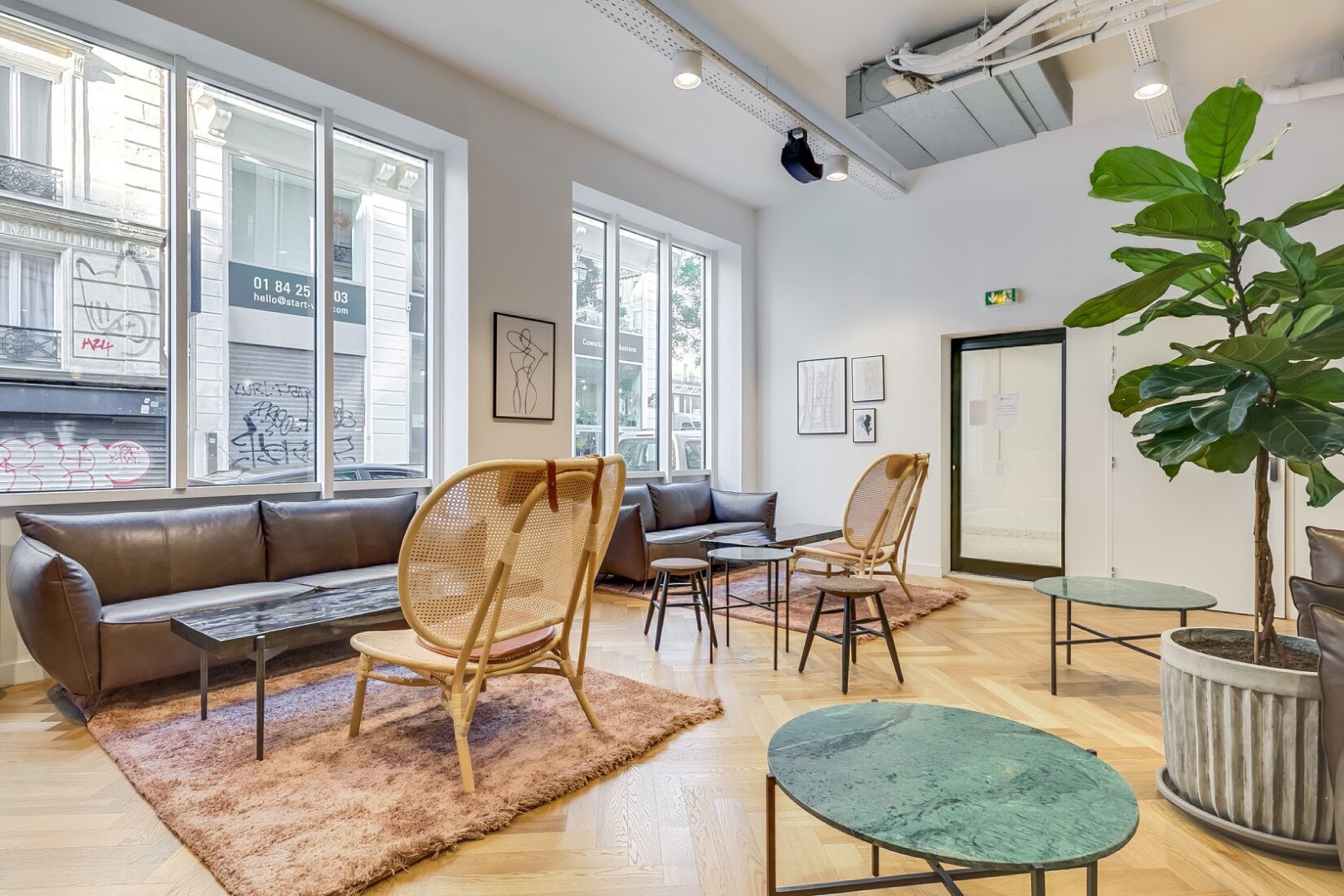 
                                                Location
                                                 Location Bureaux Paris 75003
