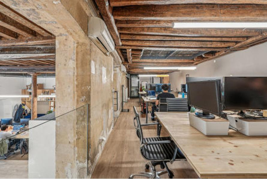 
                                                Location
                                                 Location Bureaux Paris 75003