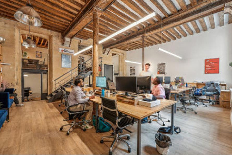 
                                                Location
                                                 Location Bureaux Paris 75003