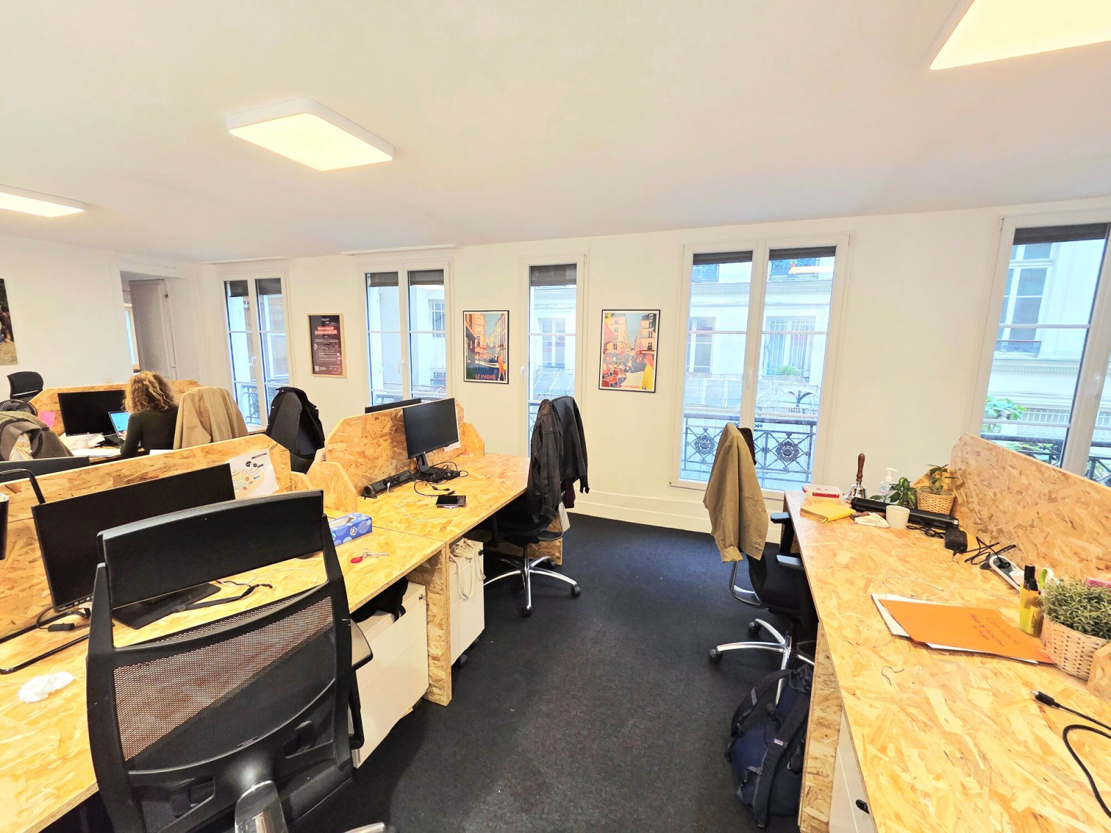 
                                                Location
                                                 Location Bureaux Paris 75003