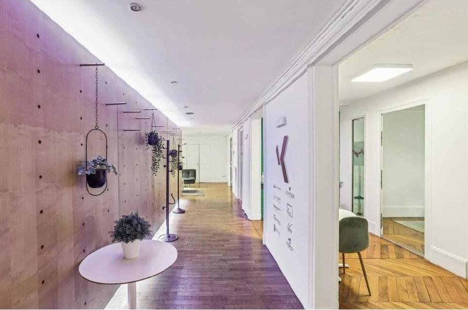 
                                                Location
                                                 Location Bureaux Paris 75003