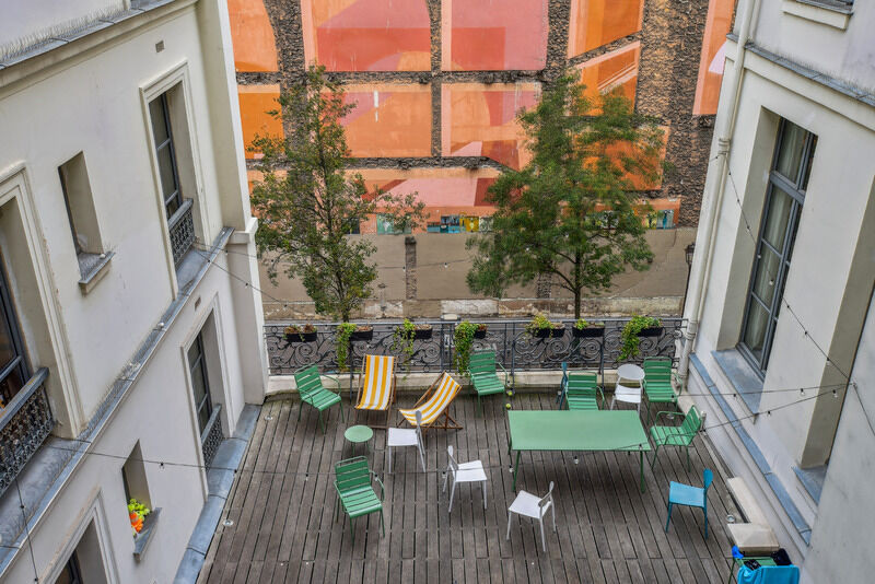 
                                                Location
                                                 Location Bureaux Paris 75004