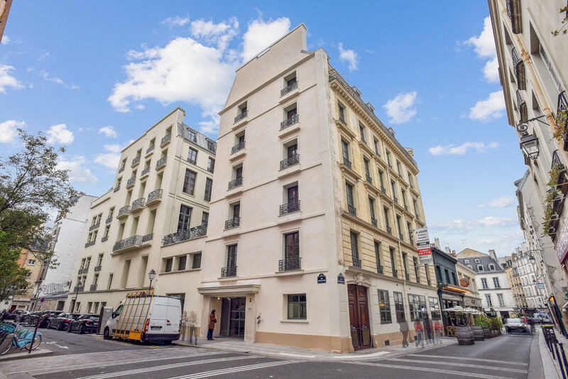 
                                                Location
                                                 Location Bureaux Paris 75004