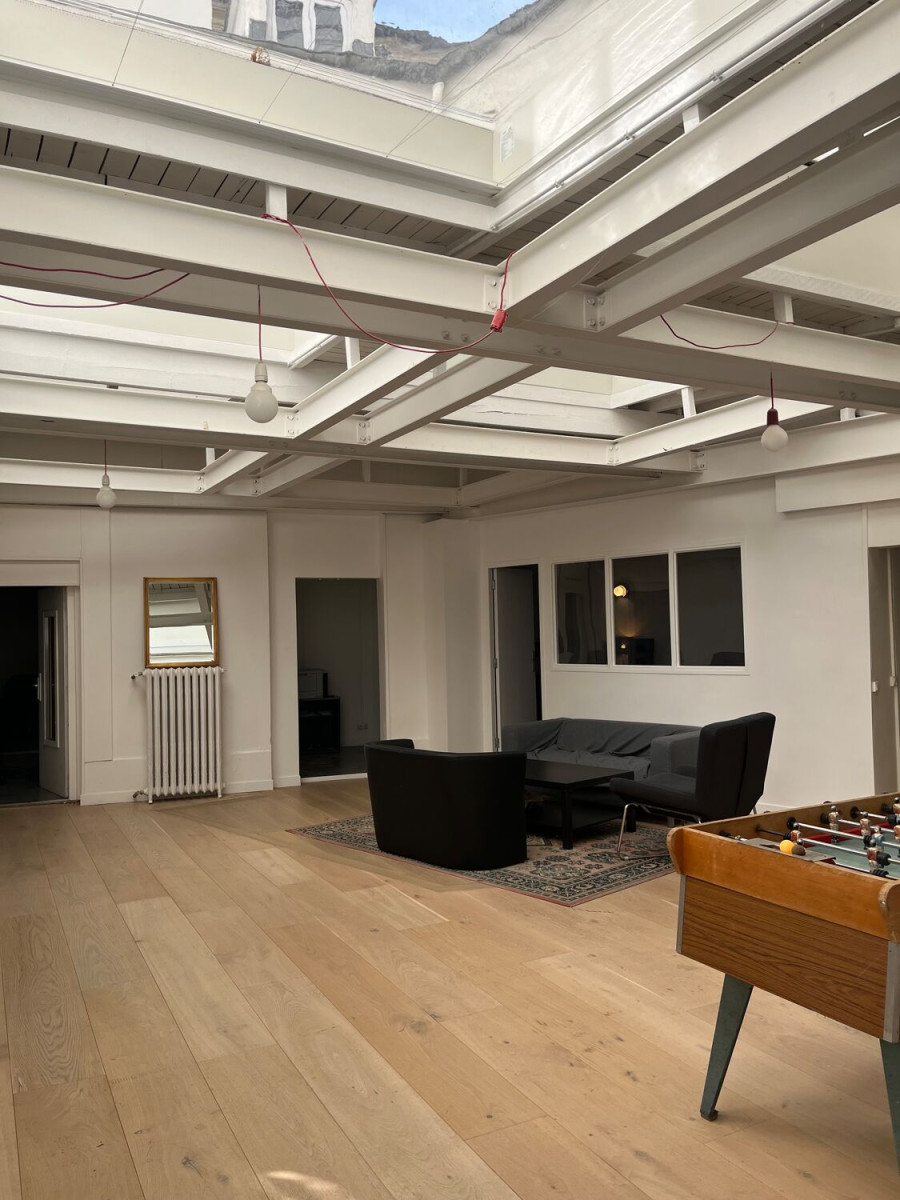 
                                                Location
                                                 Location Bureaux Paris 75004