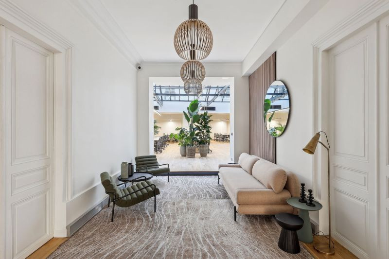 
                                                Location
                                                 Location Bureaux Paris 75004