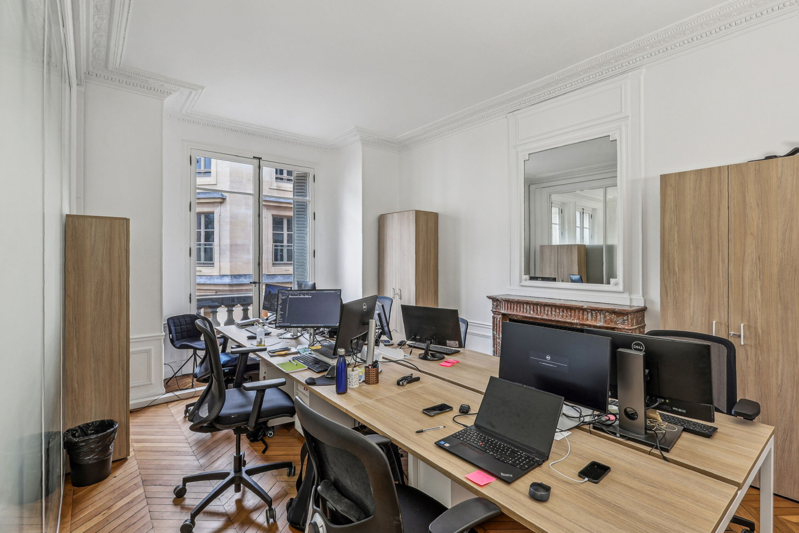 
                                                Location
                                                 Location Bureaux Paris 75006
