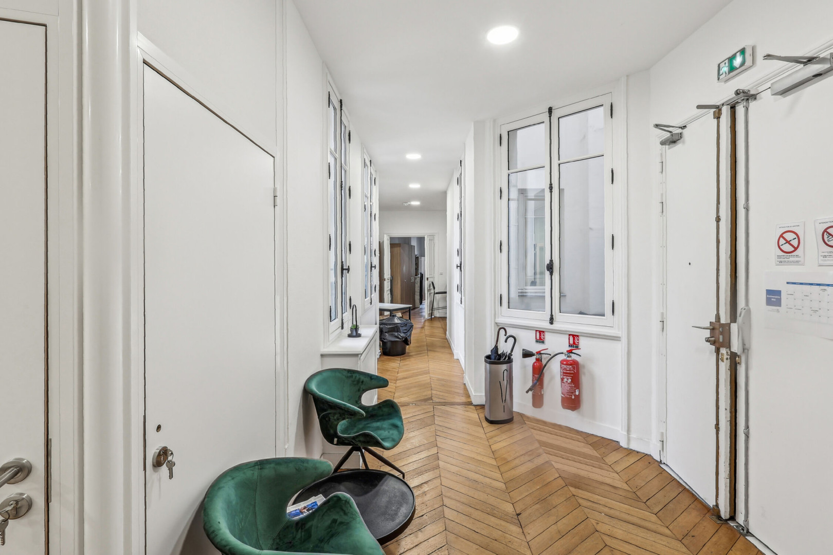 
                                                Location
                                                 Location Bureaux Paris 75006