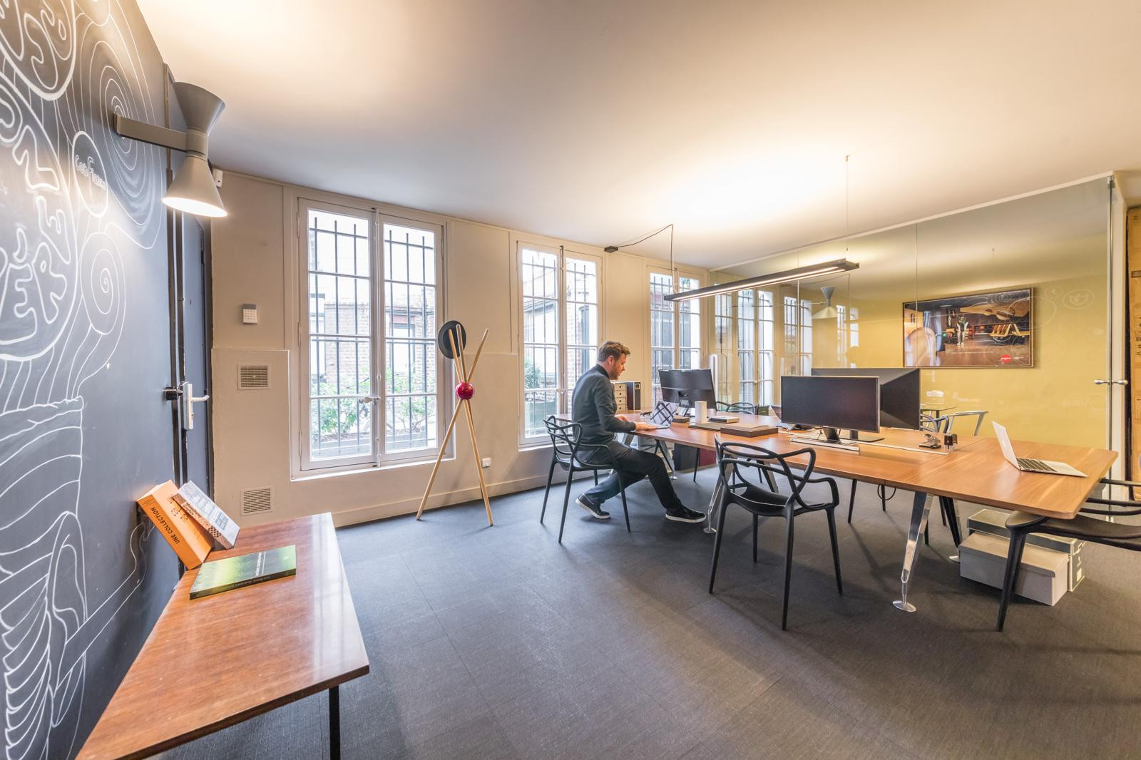 
                                                Location
                                                 Location Bureaux Paris 75006