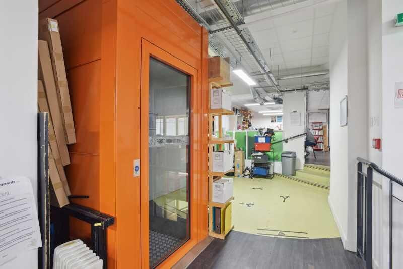 
                                                Location
                                                 Location Bureaux Paris 75006