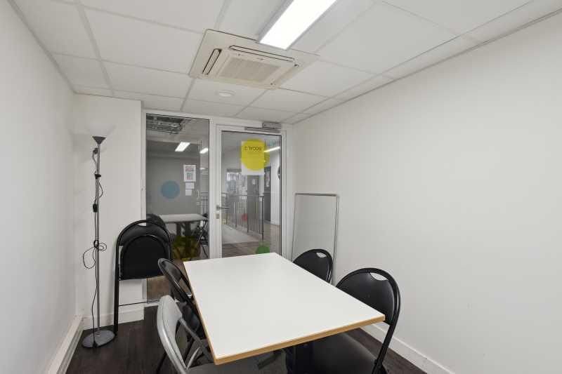 
                                                Location
                                                 Location Bureaux Paris 75006