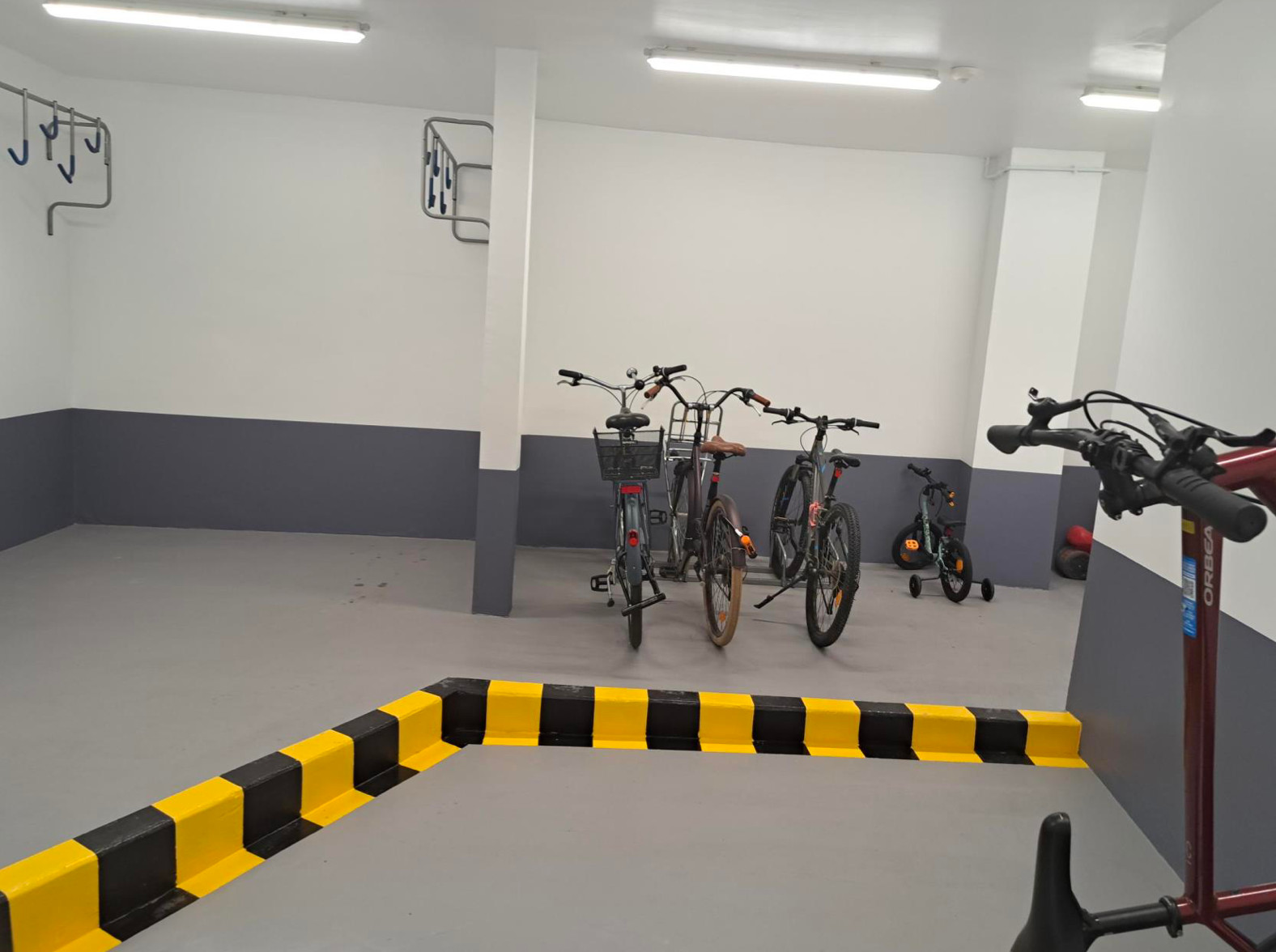 
                                                Location
                                                 Location Bureaux Paris 75008