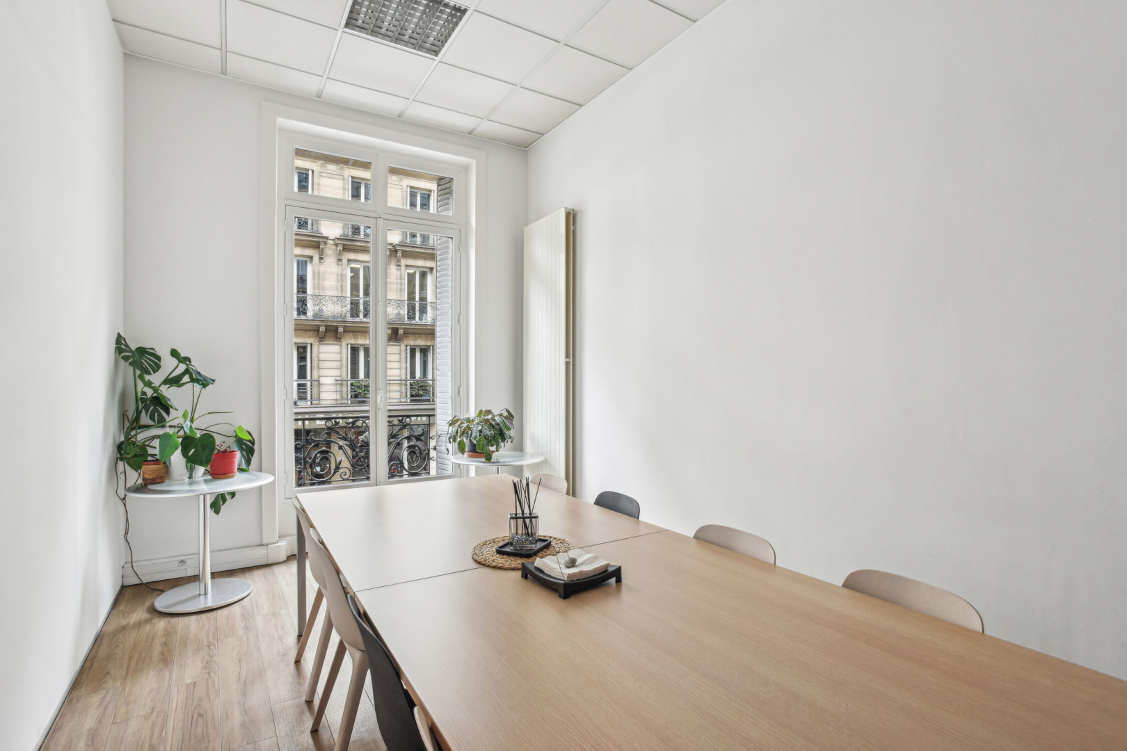 
                                                Location
                                                 Location Bureaux Paris 75008