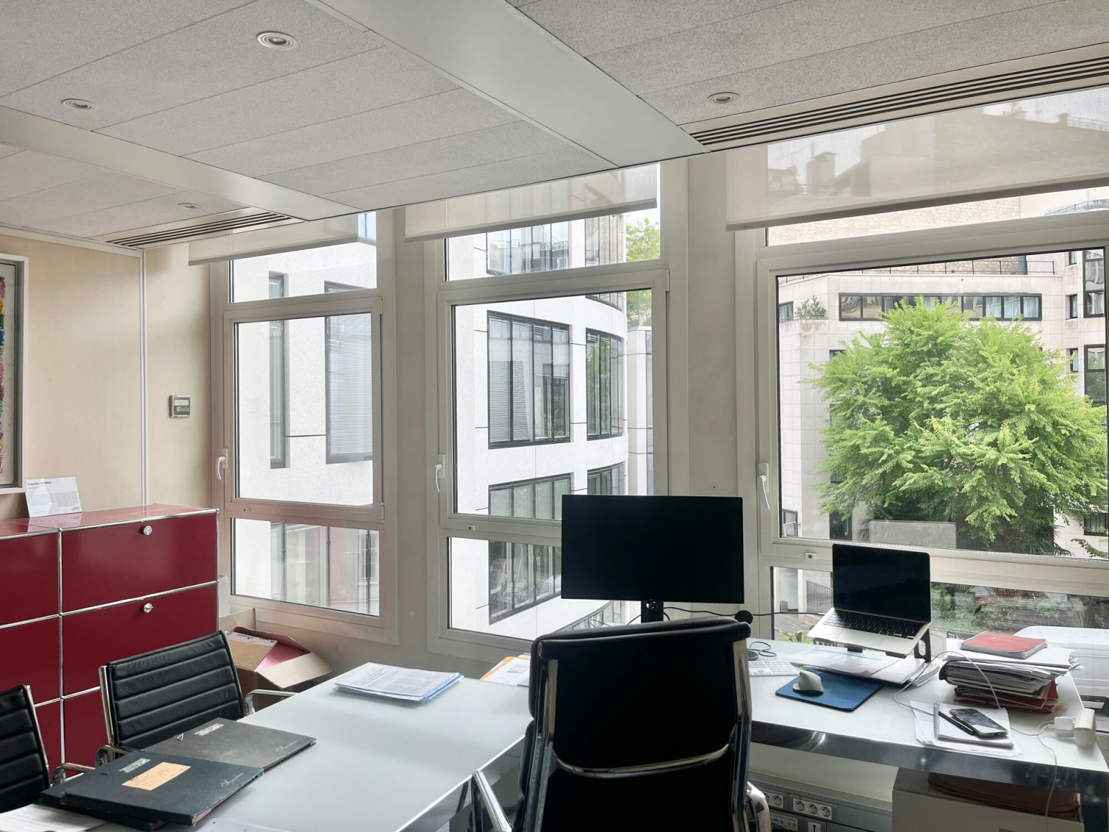 
                                                Location
                                                 Location Bureaux Paris 75008