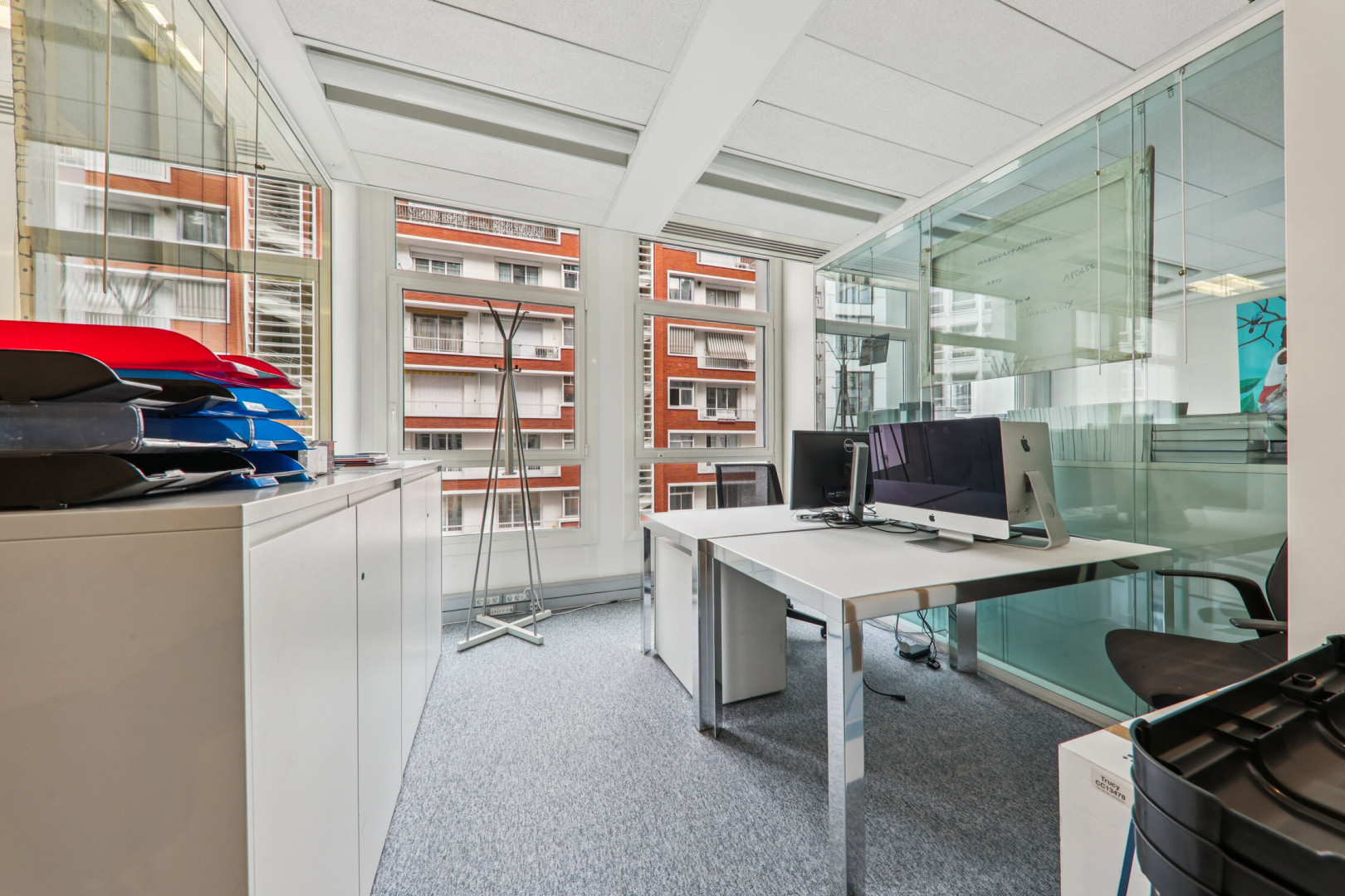 
                                                Location
                                                 Location Bureaux Paris 75008