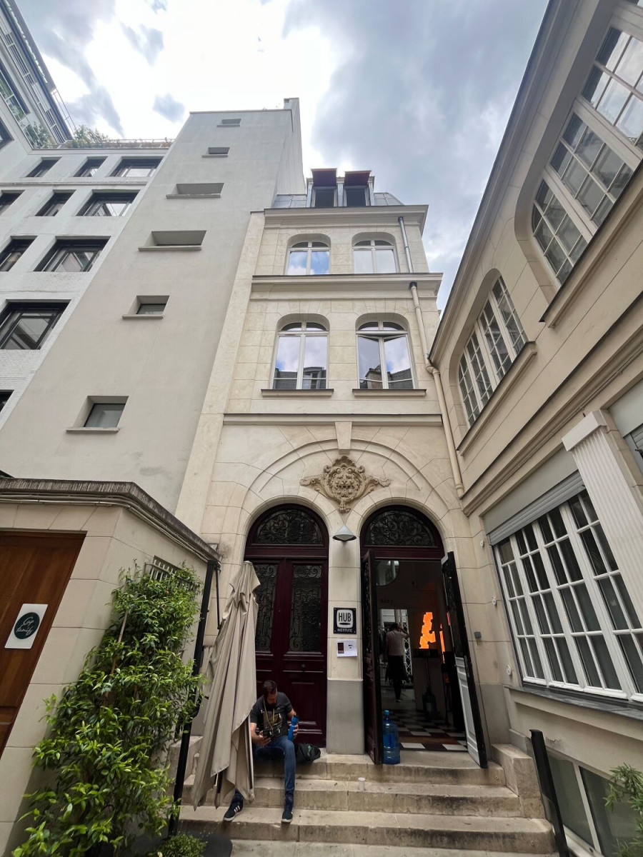 
                                                Location
                                                 Location Bureaux Paris 75008